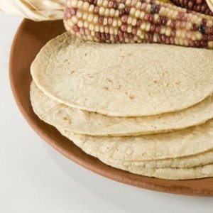ホワイトコーントルティーヤ, White Corn Tortillas 5”